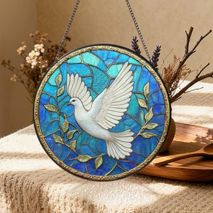 Pigeon Bird Art Round Stained Glass Suncatcher, Dove of Peace Sun Catcher, Window Hanging Gifts for Bird Lovers Besties Mom Her Grandma Nana